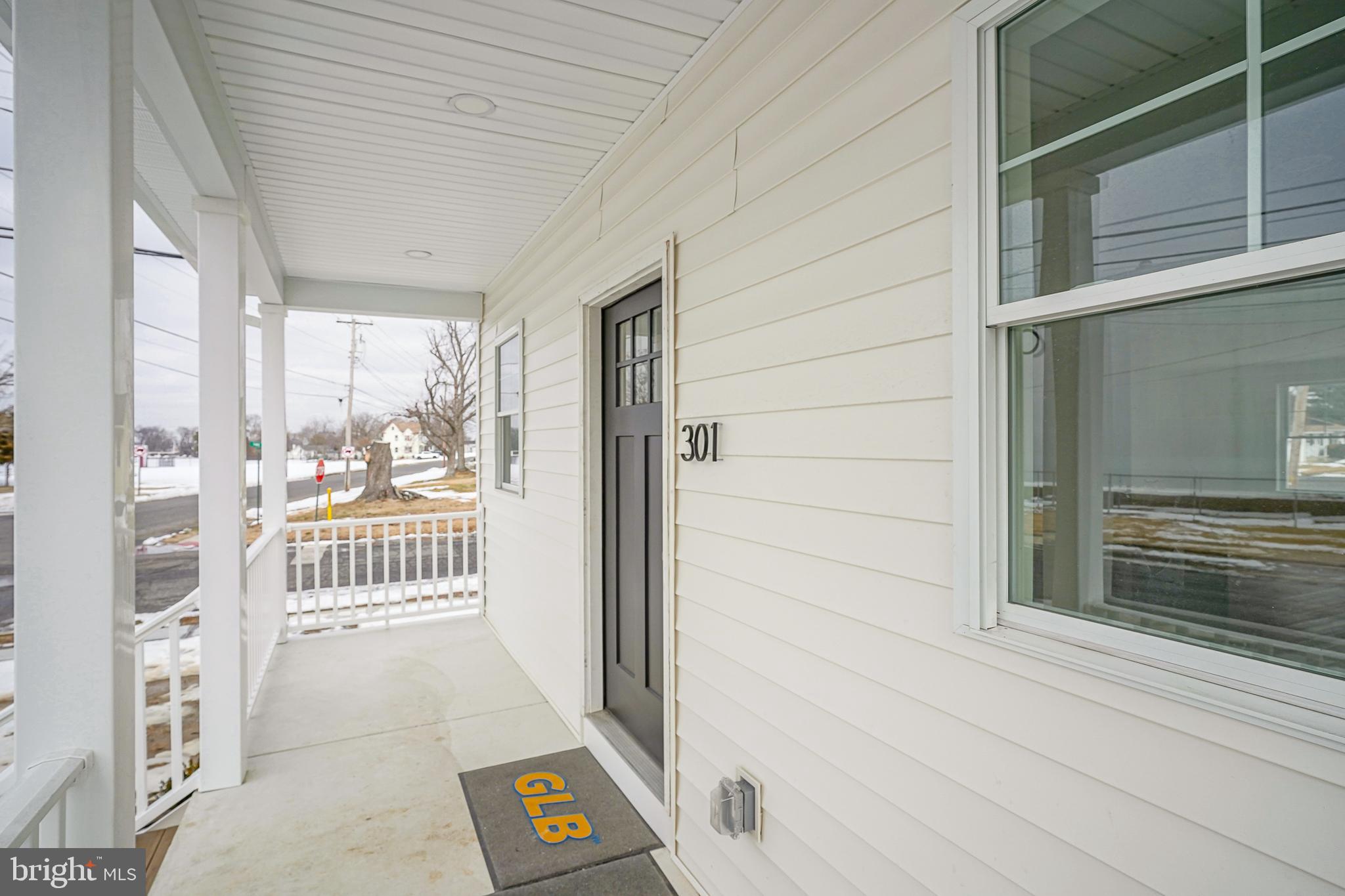 301 Billingsport Road Paulsboro, NJ 08066 - Photo 3 of 33