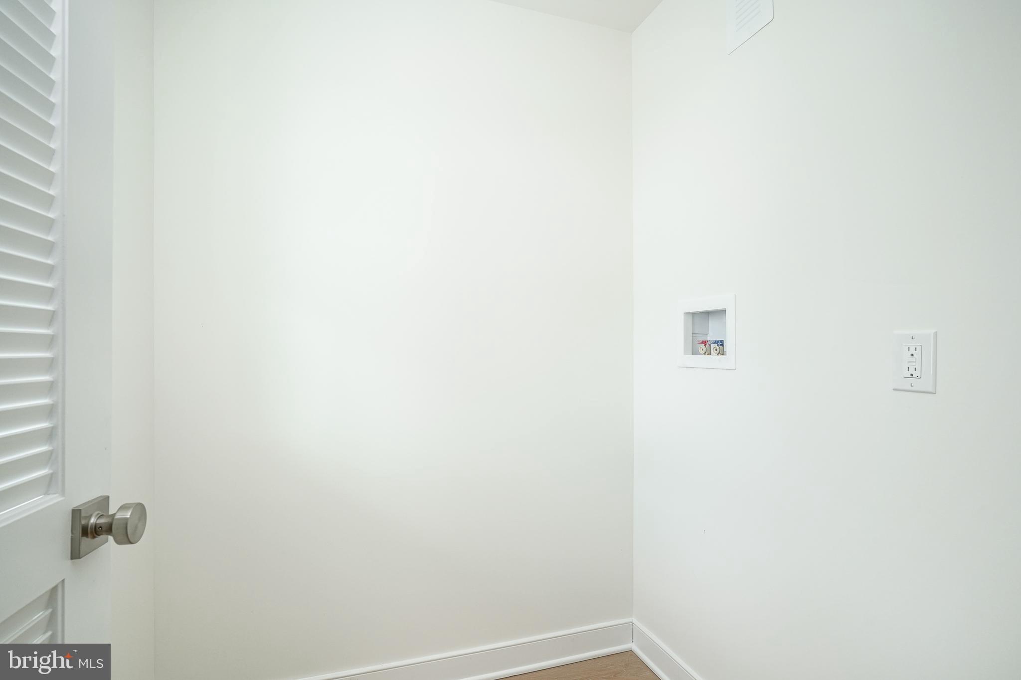 301 Billingsport Road Paulsboro, NJ 08066 - Photo 6 of 33