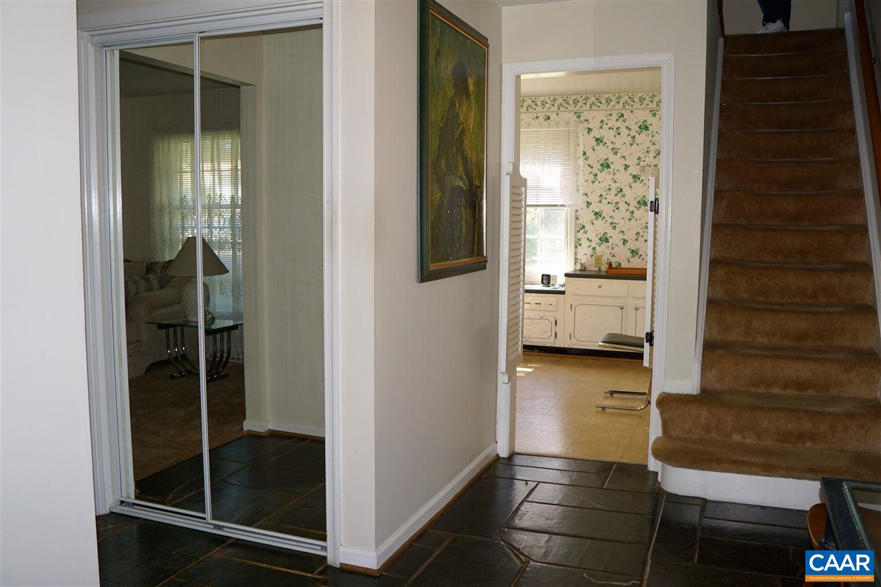 2900 Brookmere Road Charlottesville, VA 22901 - Photo 4 of 40 Gallery Image 4