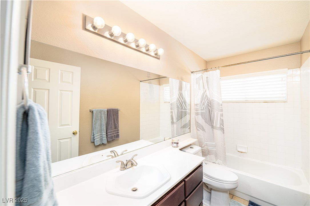 254 Camelback Ridge Avenue Henderson, NV 89012 - Photo 17 of 40