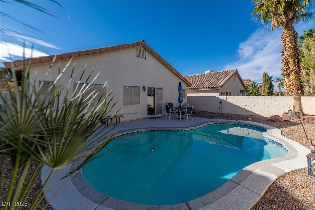 254 Camelback Ridge Avenue Henderson, NV 89012 - Photo 26 of 40