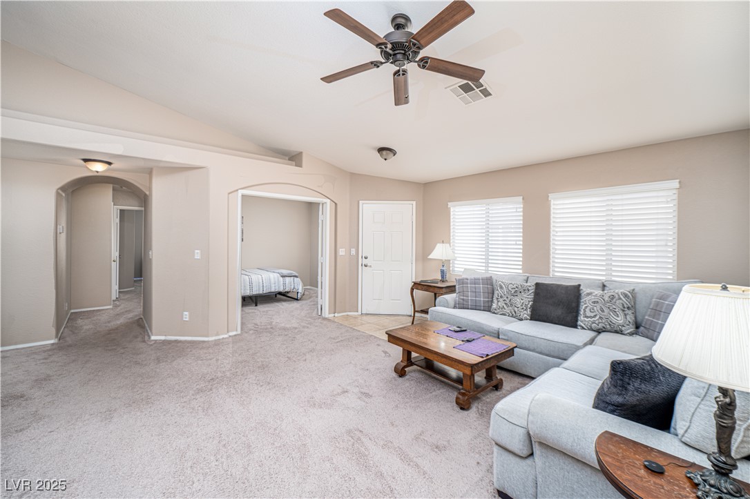 254 Camelback Ridge Avenue Henderson, NV 89012 - Photo 6 of 40