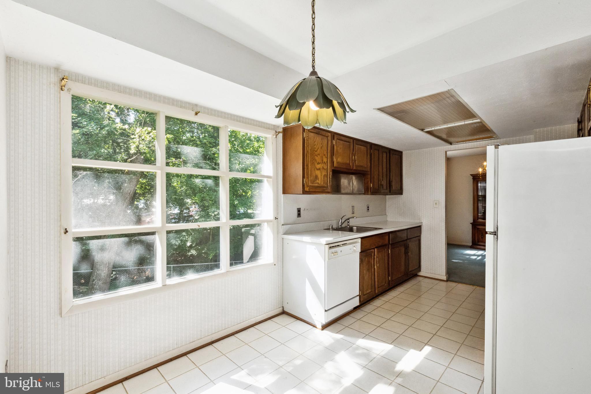 1001 Ruppert Road Silver Spring, MD 20903 - Photo 8 of 43 Gallery Image 8