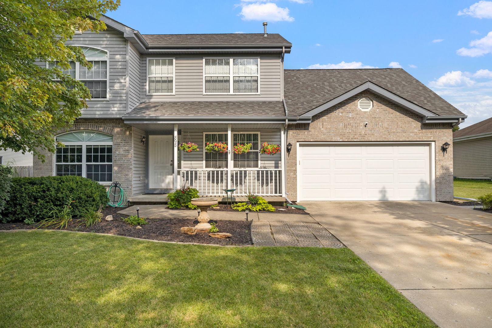 a house view with a outdoor space
