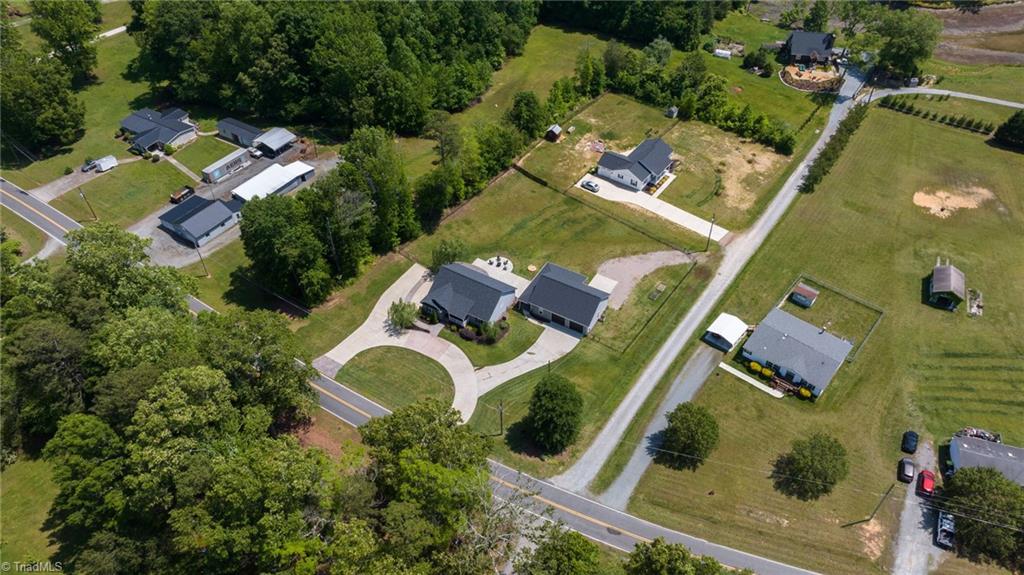 351 Joe Hege Road Clemmons, NC 27012 - Photo 32 of 37 Gallery Image 32