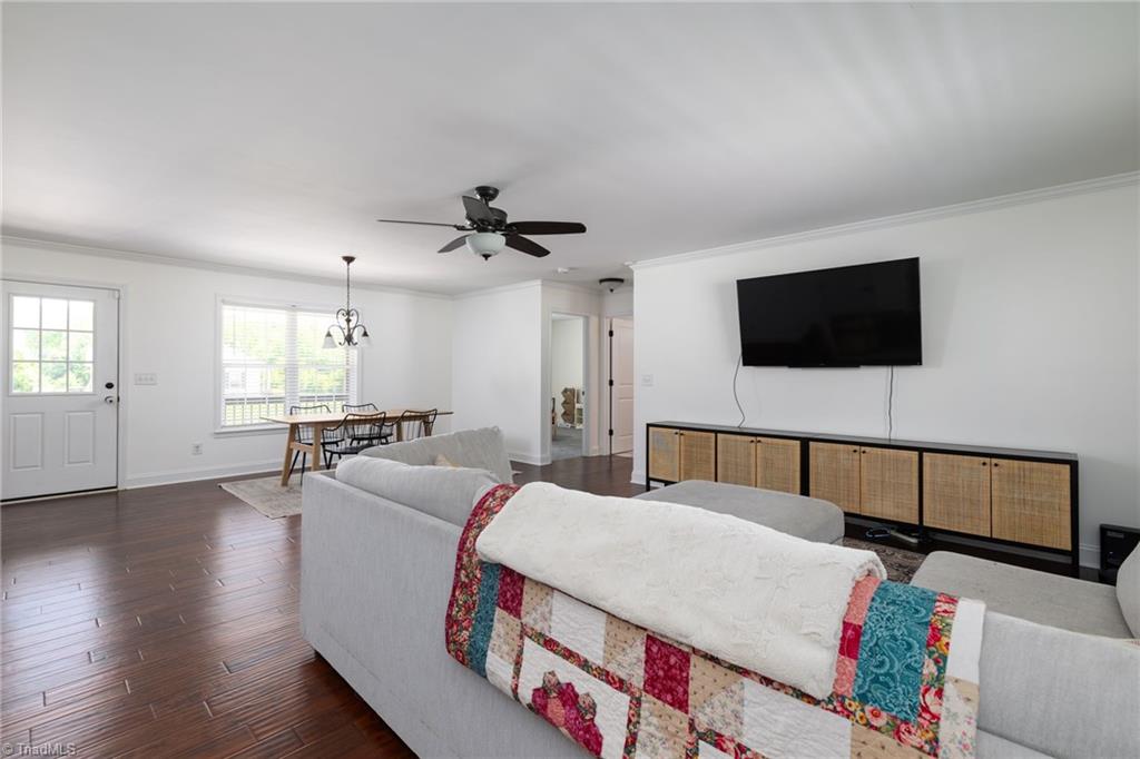 351 Joe Hege Road Clemmons, NC 27012 - Photo 6 of 37 Gallery Image 6