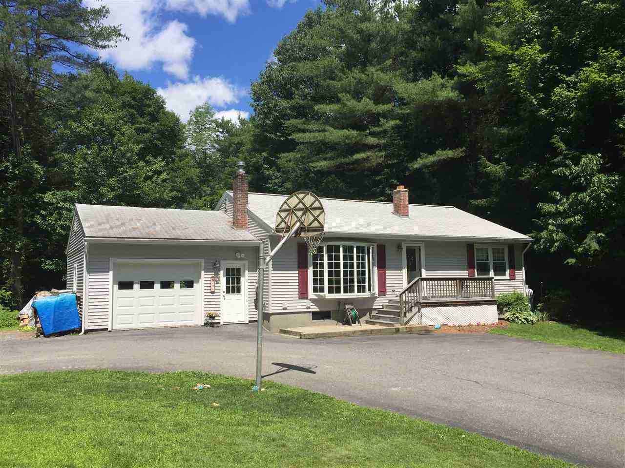 294 Locust Street Hartford, VT 05001 - Photo 2 of 19 Gallery Image 2