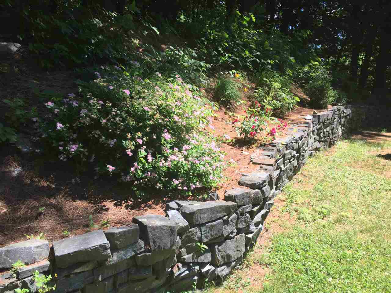 294 Locust Street Hartford, VT 05001 - Photo 6 of 19 Gallery Image 6
