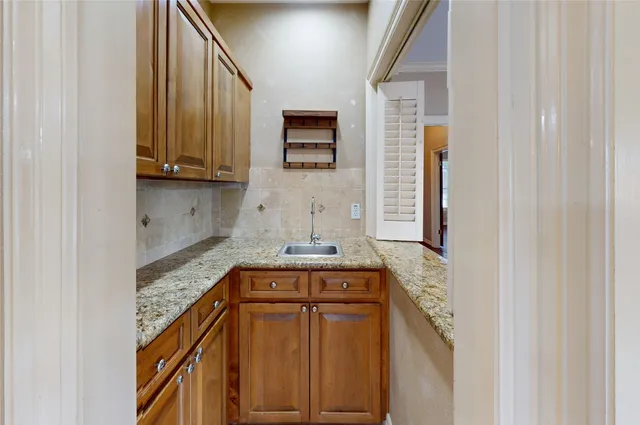 $525,000 | 3502 Brymoor Court, Pearland, TX 77584