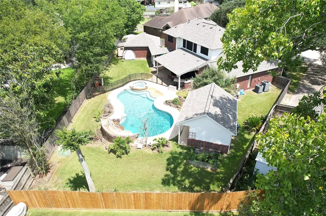 $525,000 | 3502 Brymoor Court, Pearland, TX 77584
