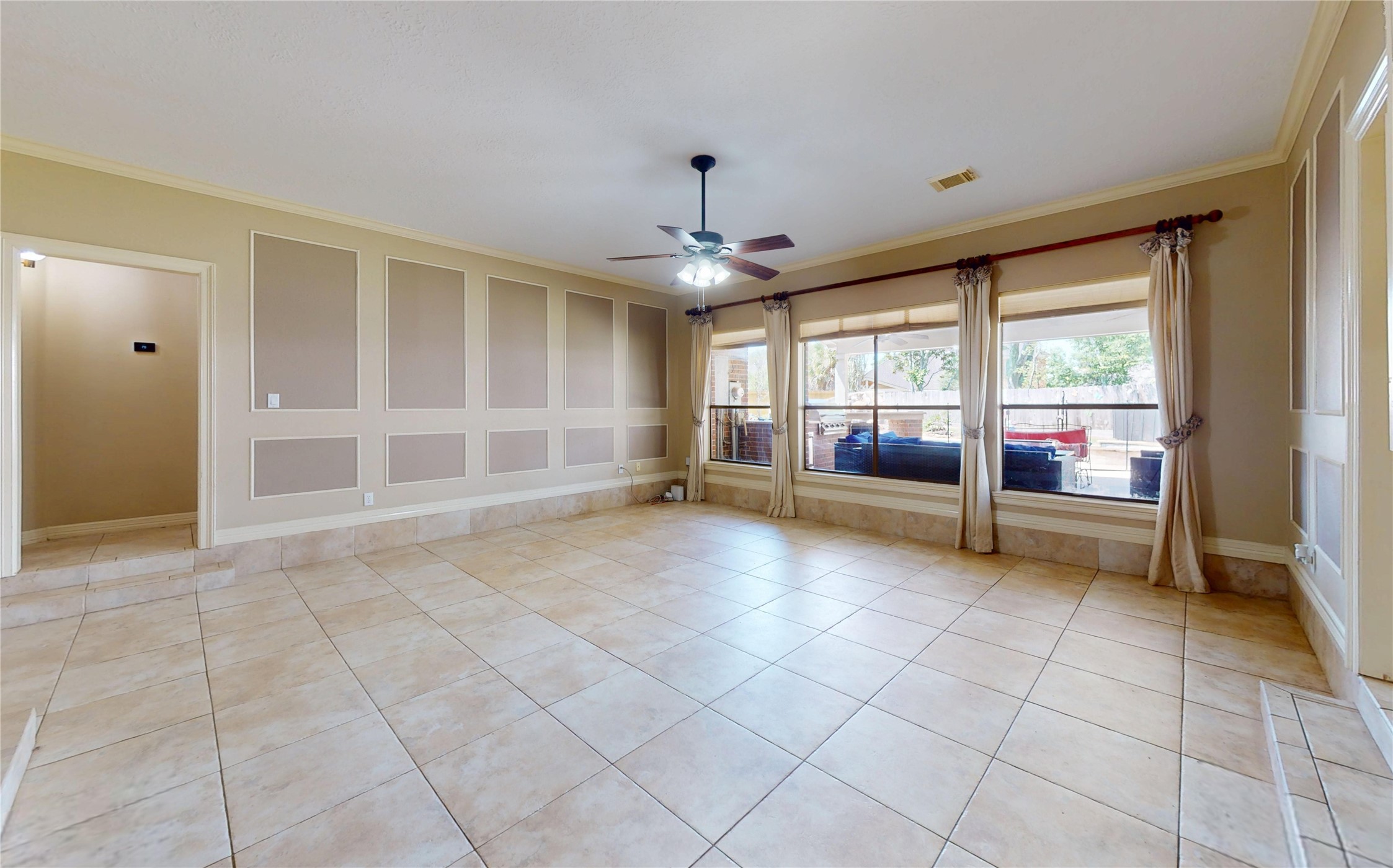 3502 Brymoor Court Pearland, TX 77584 - Photo 7 of 32 Different view of Living Room