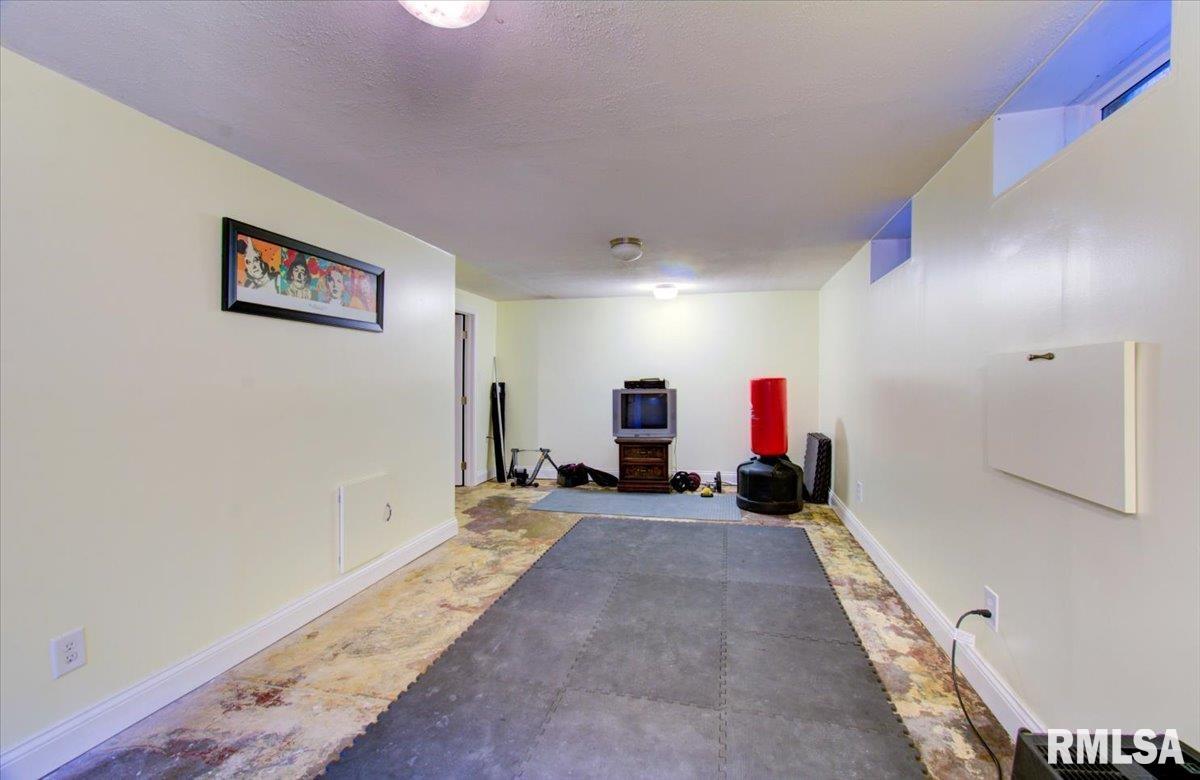 2132 South 4th Street Springfield, IL 62703 - Photo 30 of 43 Gallery Image 30