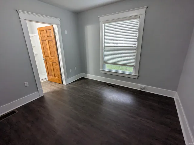 $525,000 | 300 East Taylor Street, Kokomo, IN 46901