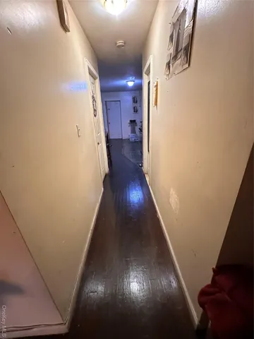 a kitchen with granite countertop lots of counter top space