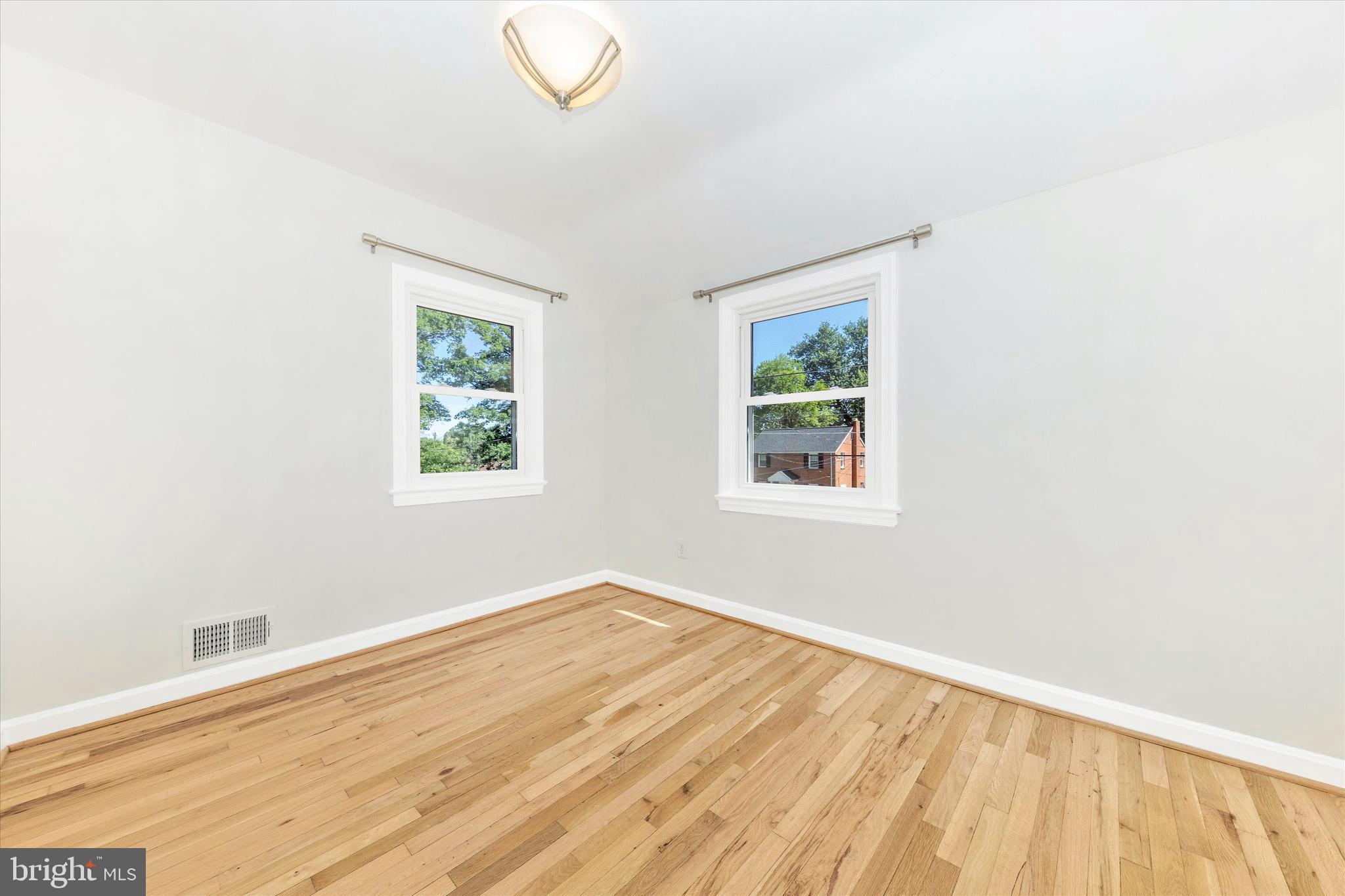 2714 Arvin Street Silver Spring, MD 20902 - Photo 31 of 54 Bedroom