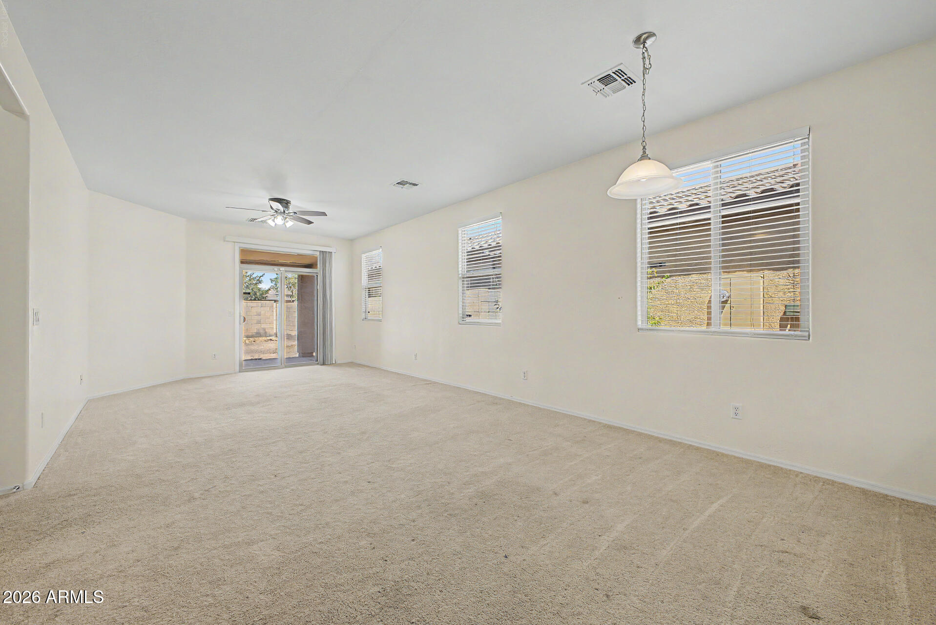 6862 West Darrel Road Laveen, AZ 85339 - Photo 4 of 27 04 - Darrel