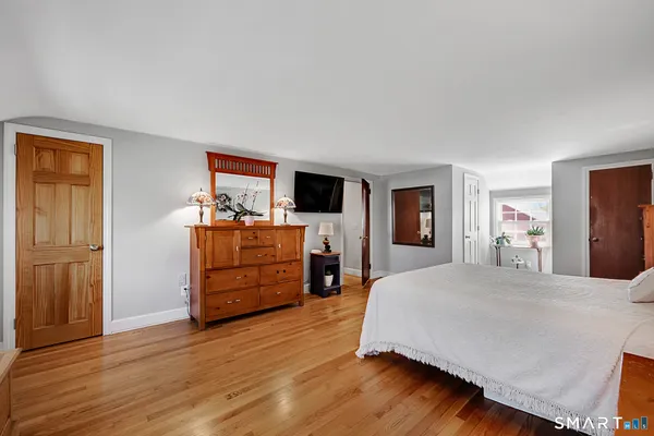 $529,900 | 18 Ripley Road, Glastonbury, CT 06033