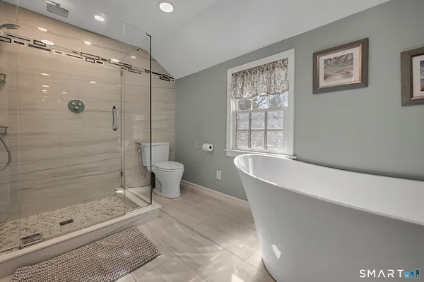$529,900 | 18 Ripley Road, Glastonbury, CT 06033