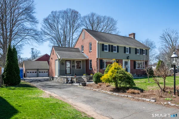 $529,900 | 18 Ripley Road, Glastonbury, CT 06033