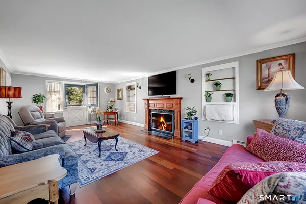 $529,900 | 18 Ripley Road, Glastonbury, CT 06033