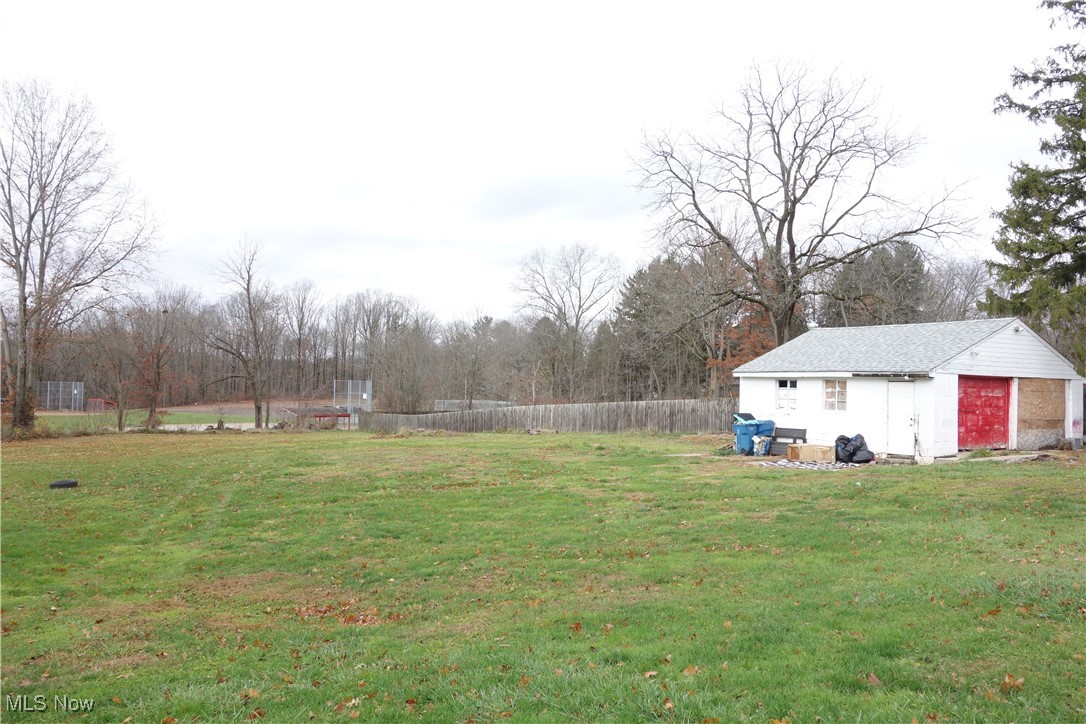 6090 Manchester Road Akron, OH 44319 - Photo 6 of 35 Wonderful .64 Acre Backs into Lockhart Ball Field