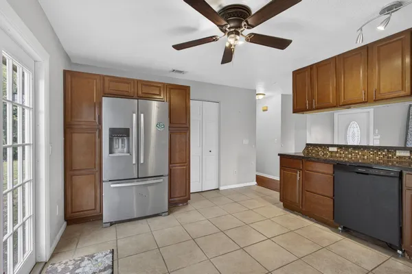 $3,400 | 16932 Okeechobee Boulevard, Loxahatchee, FL 33470