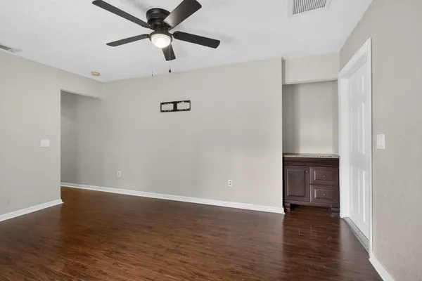 $3,400 | 16932 Okeechobee Boulevard, Loxahatchee, FL 33470