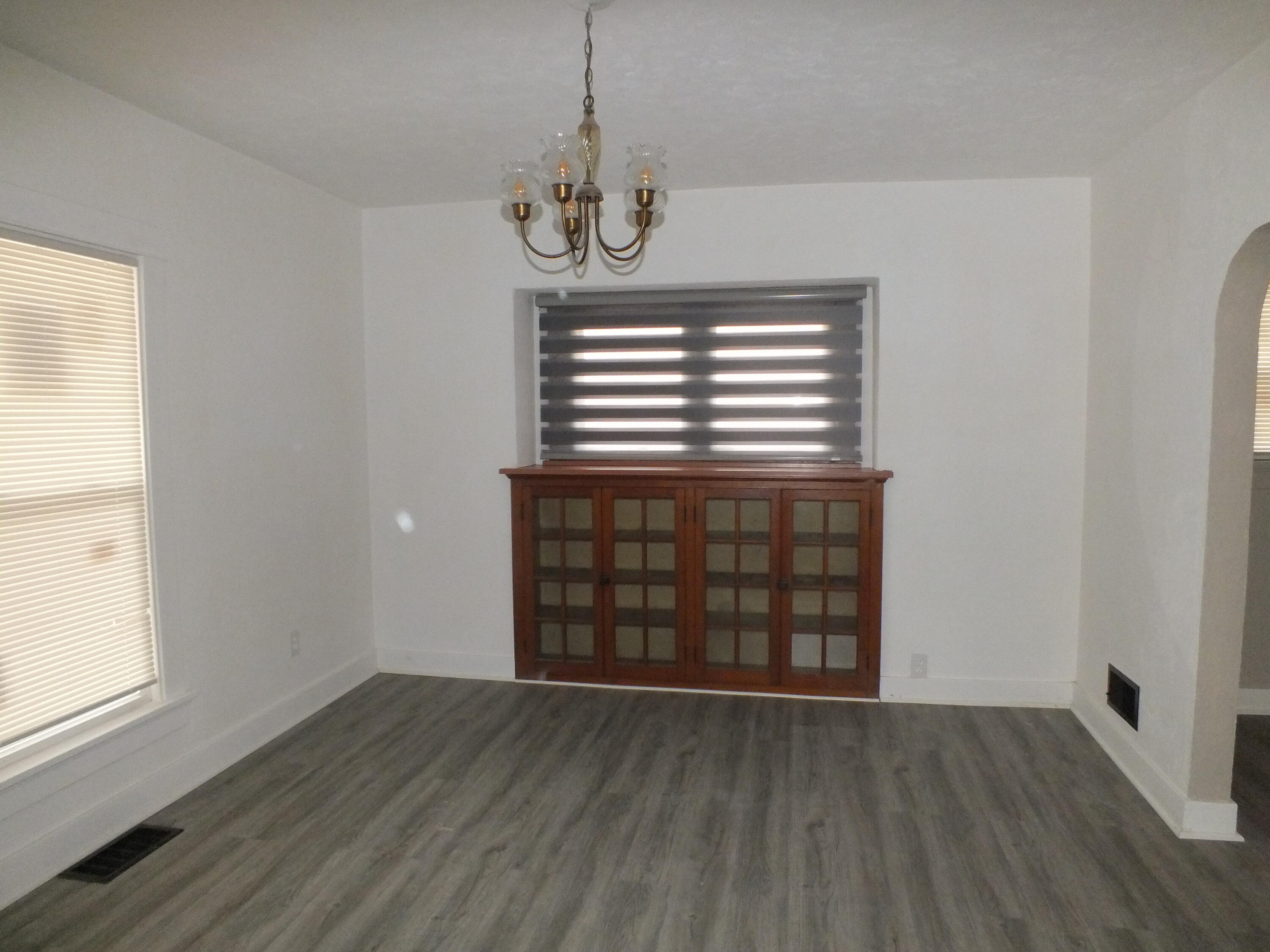 112 Fer Don Road Dayton, OH 45405 - Photo 6 of 39 Gallery Image 6