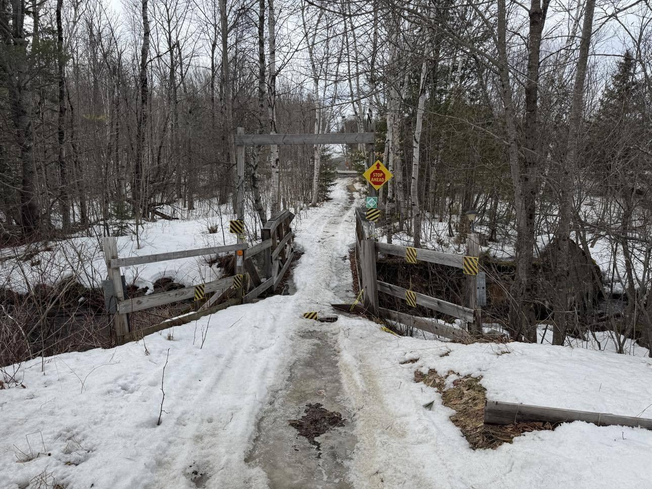 19 Main Street Harmony, ME 04942 - Photo 4 of 16 491266441_2367106350361666_4544729531624