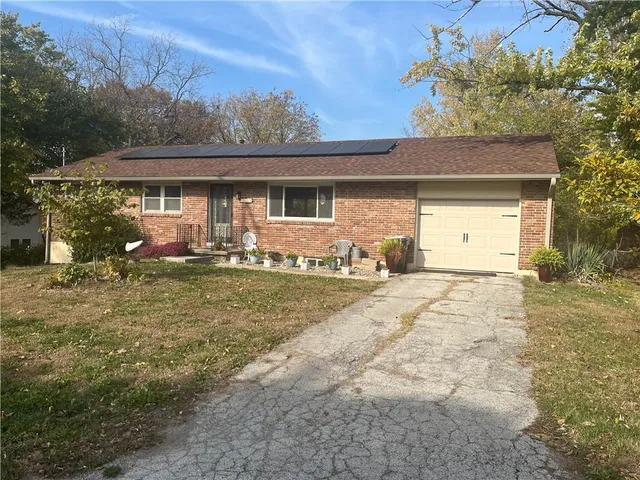 $275,000 | 6924 Northeast 54th Street, Kansas City, MO 64119