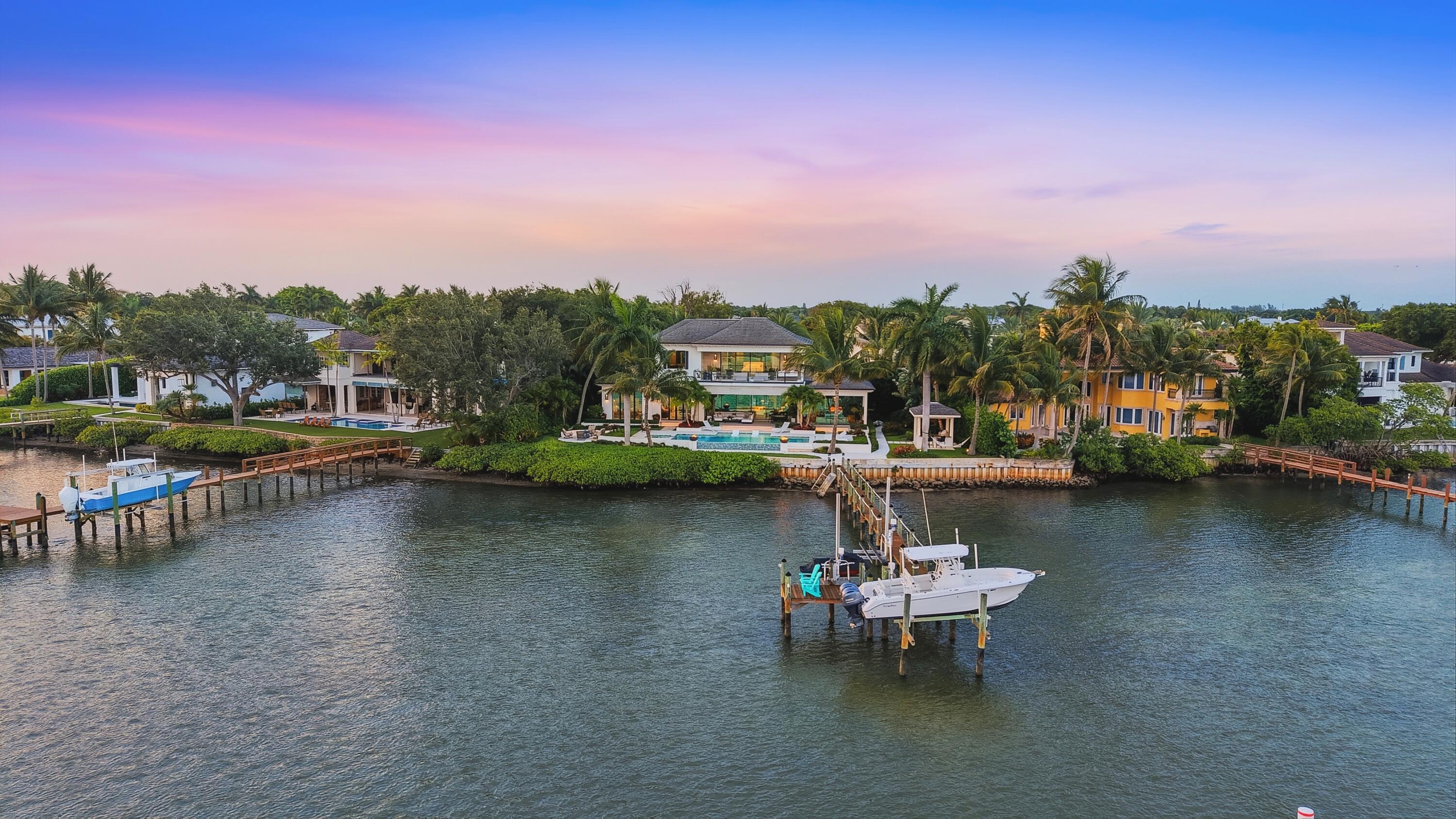 18714 Rio Vista Drive Jupiter, FL 33469 - Photo 98 of 105 102_13