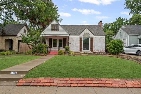 $550,000 | 3212 Greene Avenue, Fort Worth, TX 76109