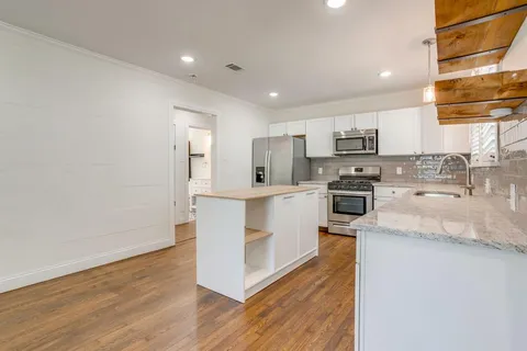 $550,000 | 3212 Greene Avenue, Fort Worth, TX 76109