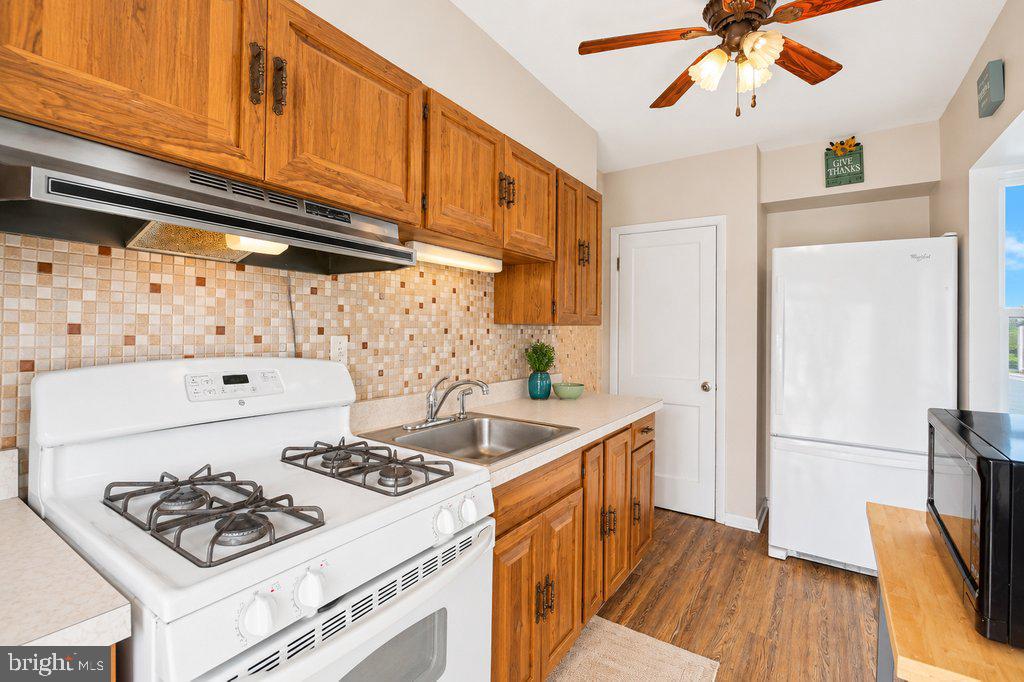 2031 Jasmine Road Dundalk, MD 21222 - Photo 12 of 28 Gallery Image 12