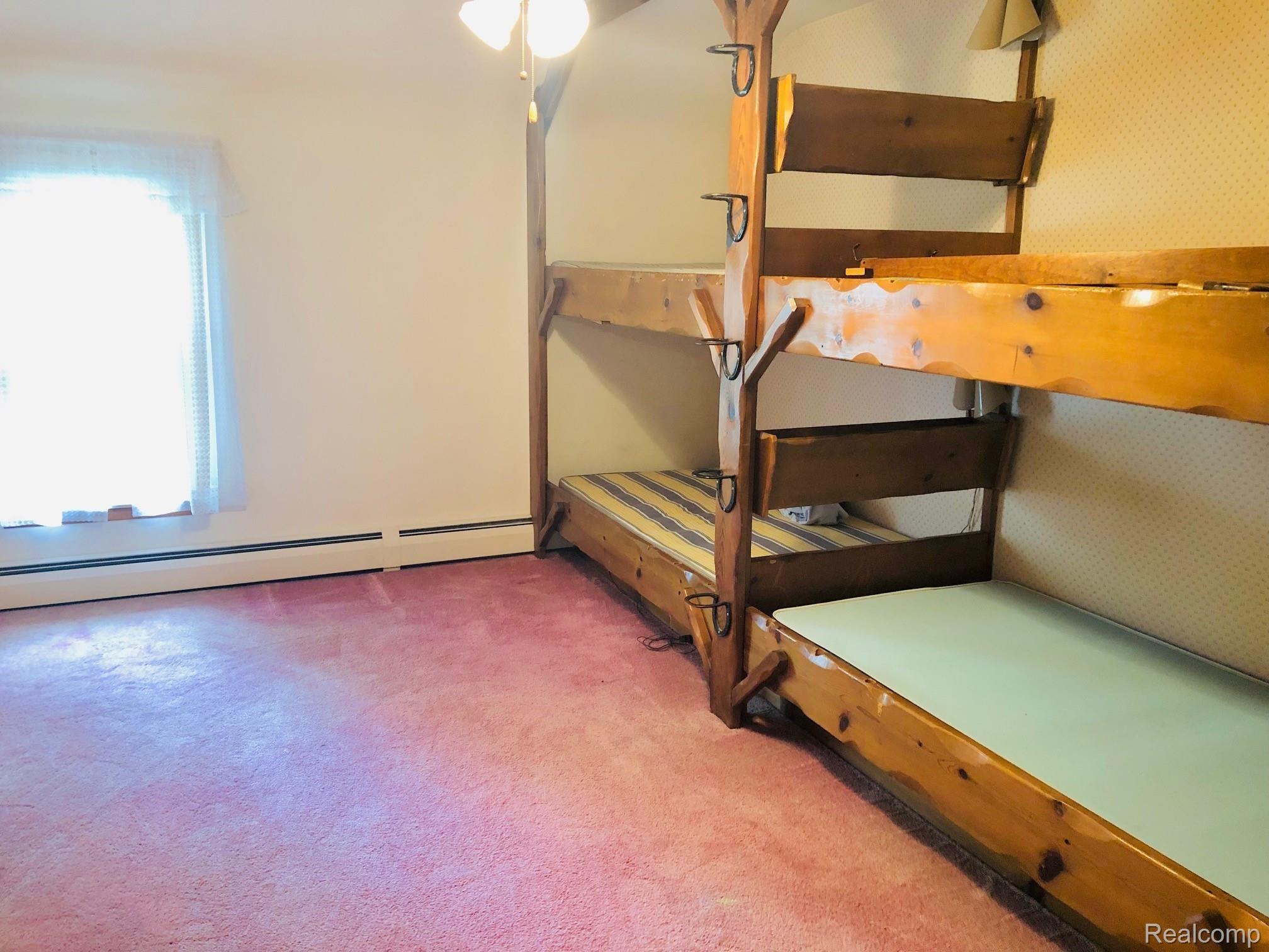 28015 King Road Romulus, MI 48174 - Photo 27 of 47 k34.jpg