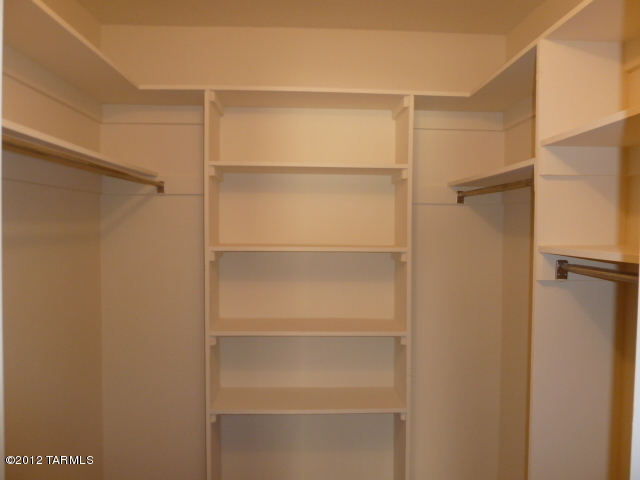 285 South Kolb Road, Unit 18 Tucson, AZ 85710 - Photo 11 of 22