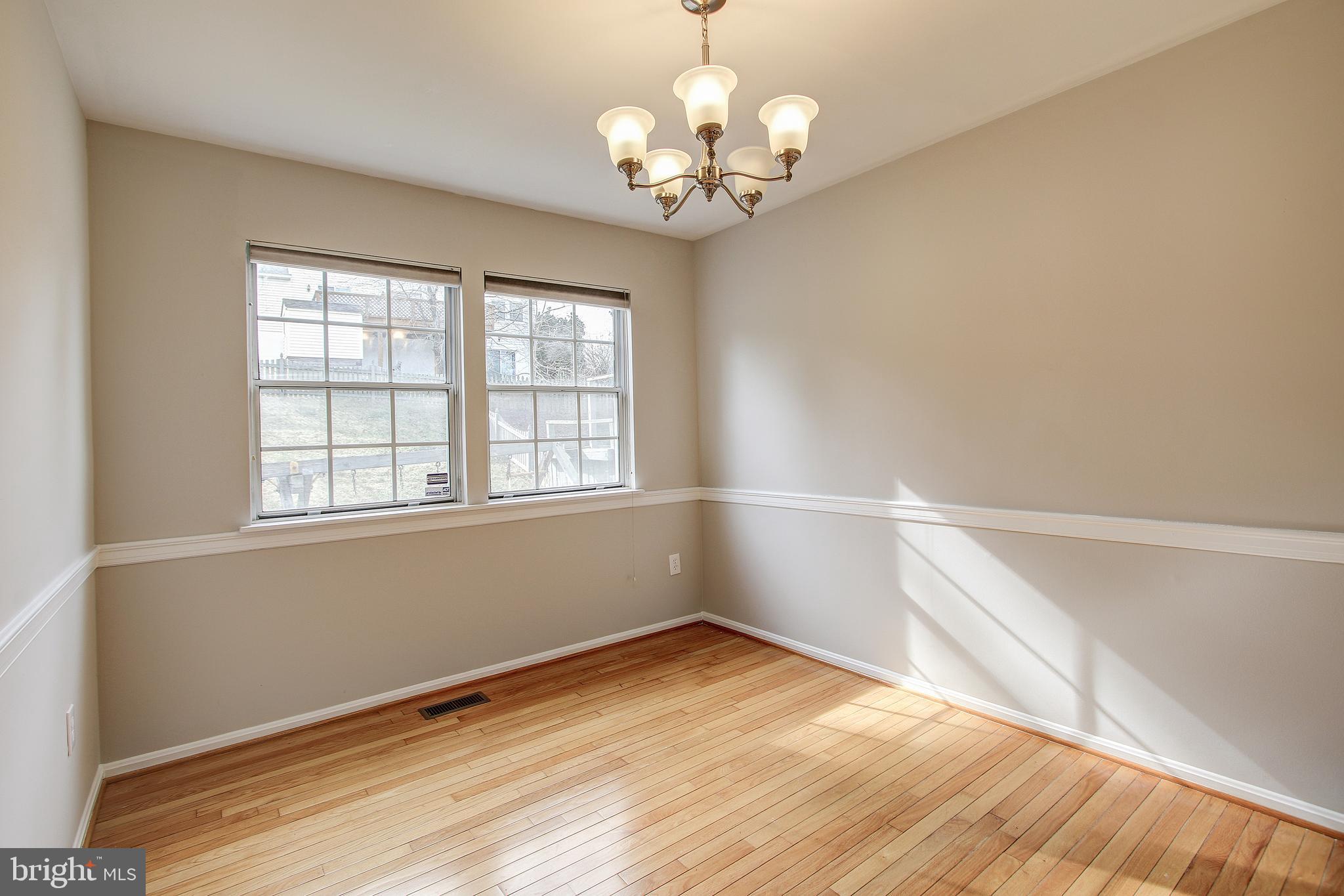920 Pheasant Run Drive Gaithersburg, MD 20878 - Photo 11 of 51
