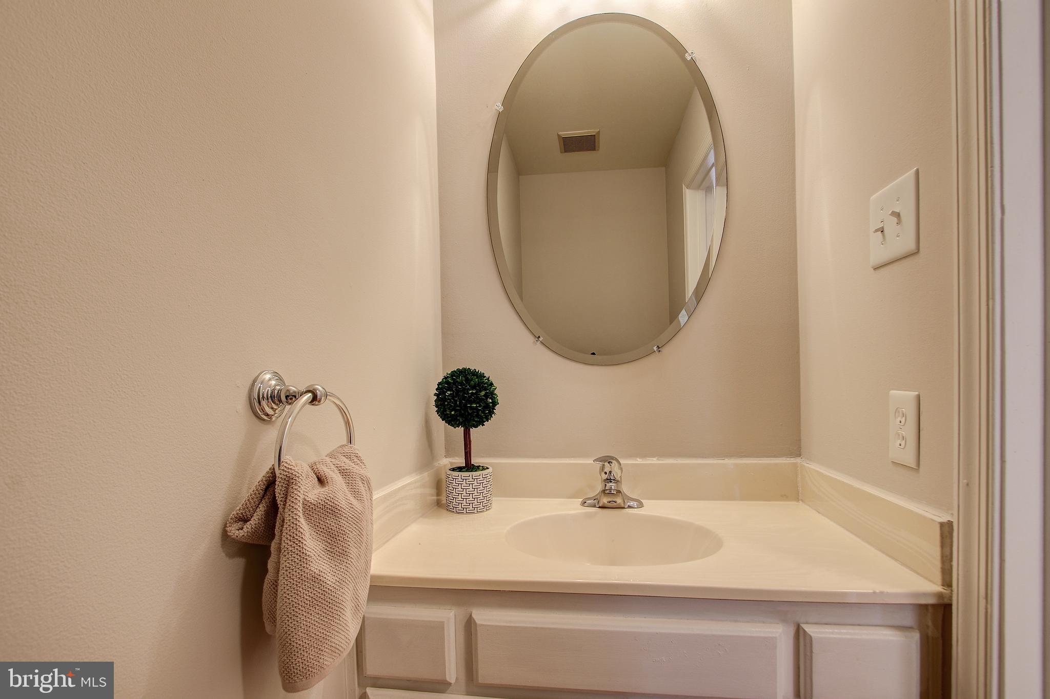 920 Pheasant Run Drive Gaithersburg, MD 20878 - Photo 27 of 51