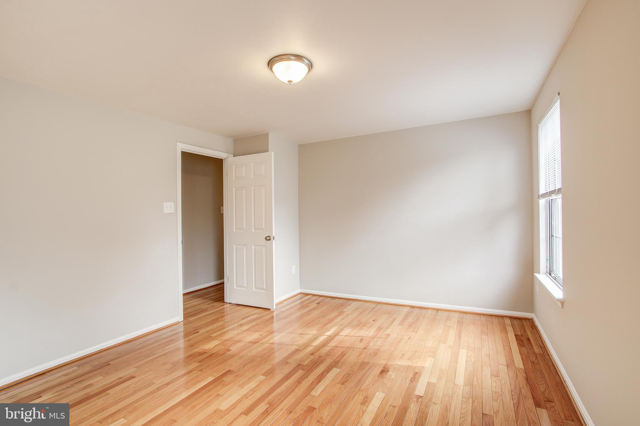 920 Pheasant Run Drive Gaithersburg, MD 20878 - Photo 33 of 51