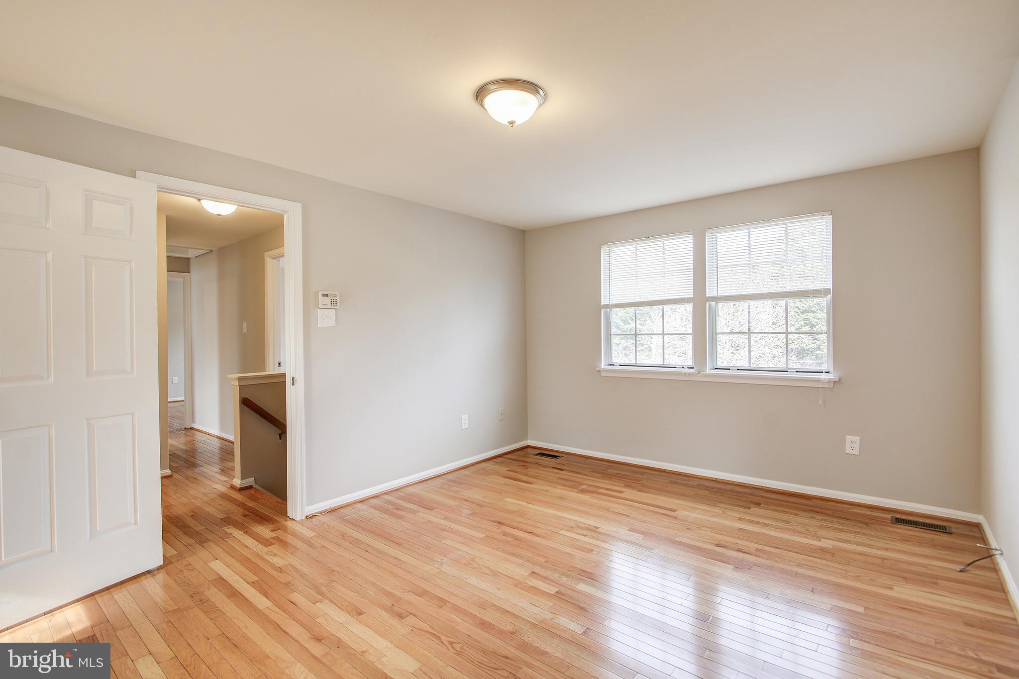 920 Pheasant Run Drive Gaithersburg, MD 20878 - Photo 37 of 51