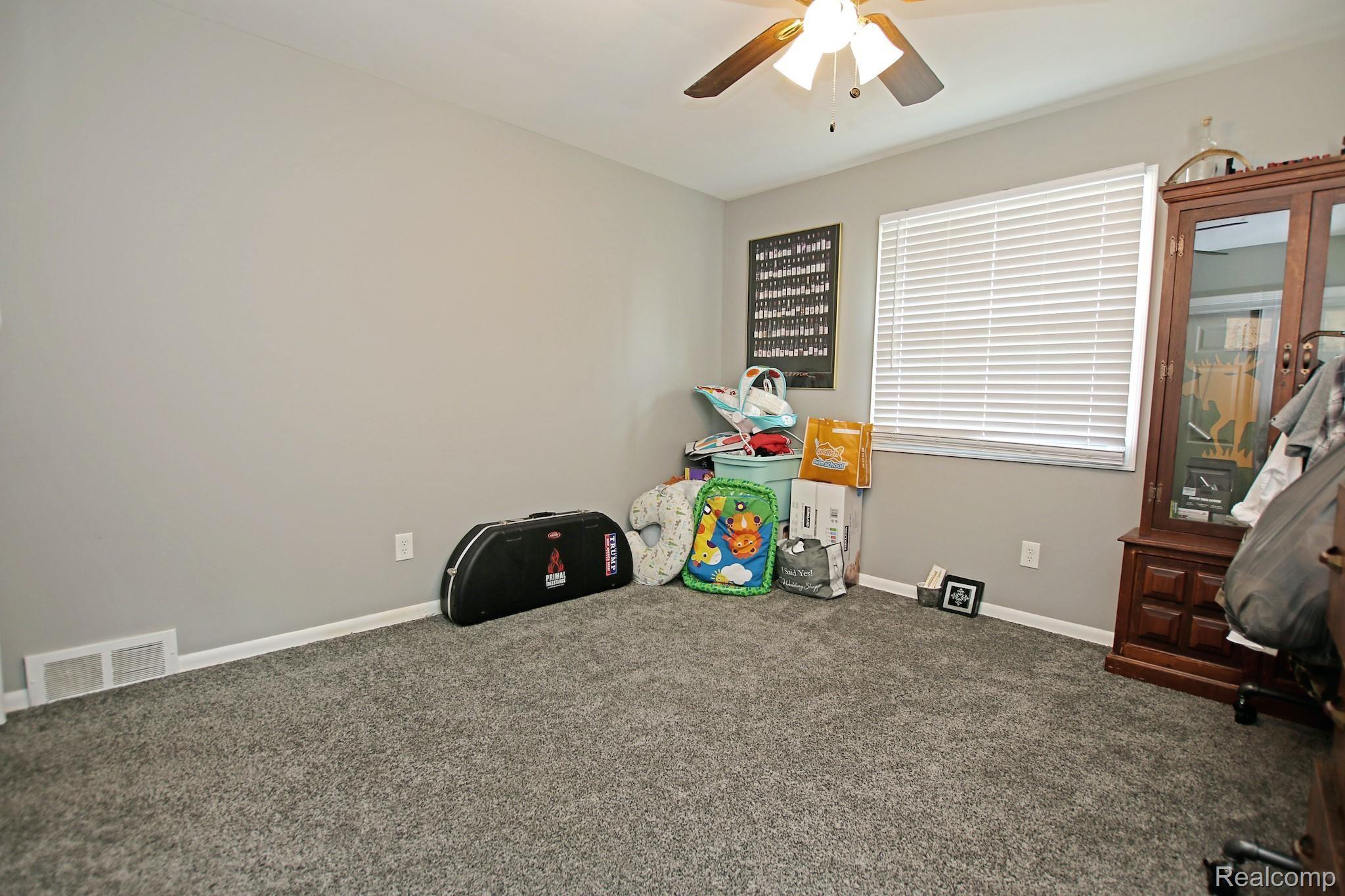 5466 Torrey Road Flint, MI 48507 - Photo 23 of 45 27) Bedroom 2.jpg