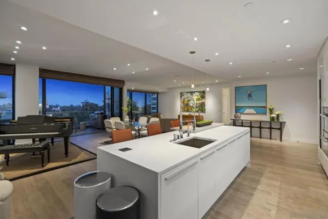 $2,699,000 | 2604 Fifth Avenue, Unit 801, San Diego, CA 92103