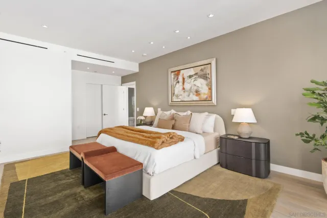 $2,699,000 | 2604 Fifth Avenue, Unit 801, San Diego, CA 92103