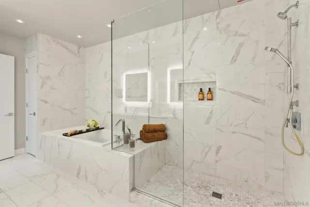 $2,699,000 | 2604 Fifth Avenue, Unit 801, San Diego, CA 92103