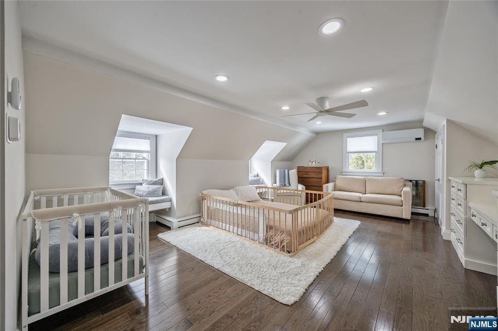 202 Chestnut Ridge Road Saddle River, NJ 07458 - Photo 36 of 50