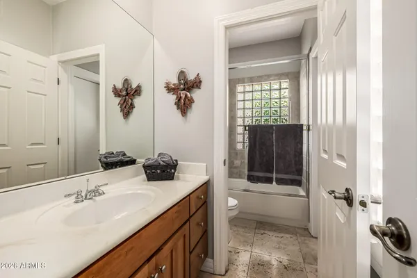 $1,274,900 | 4477 East Stanford Avenue, Gilbert, AZ 85234