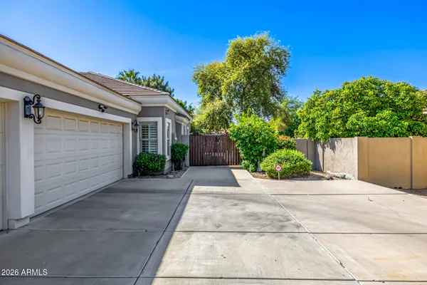 $1,274,900 | 4477 East Stanford Avenue, Gilbert, AZ 85234