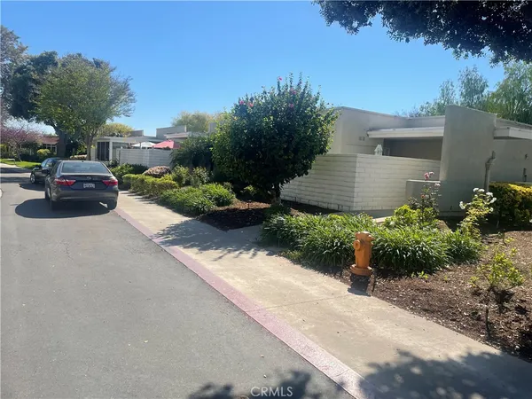 $355,000 | 2189 Via Mariposa East, Unit R, Laguna Woods, CA 92637