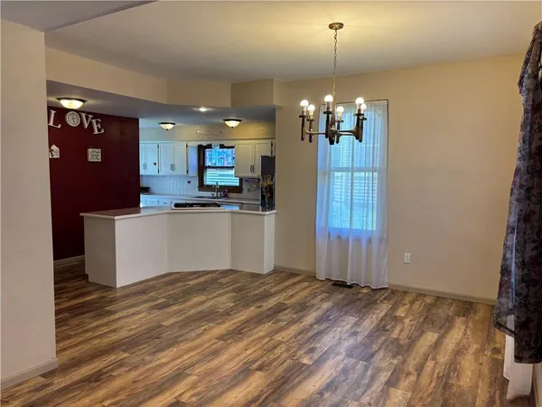 $207,999 | 3112 Messanie Street, St. Joseph, MO 64501