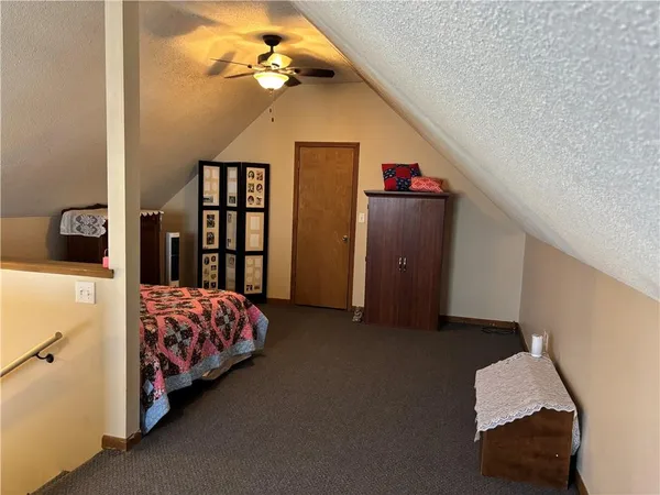 $207,999 | 3112 Messanie Street, St. Joseph, MO 64501